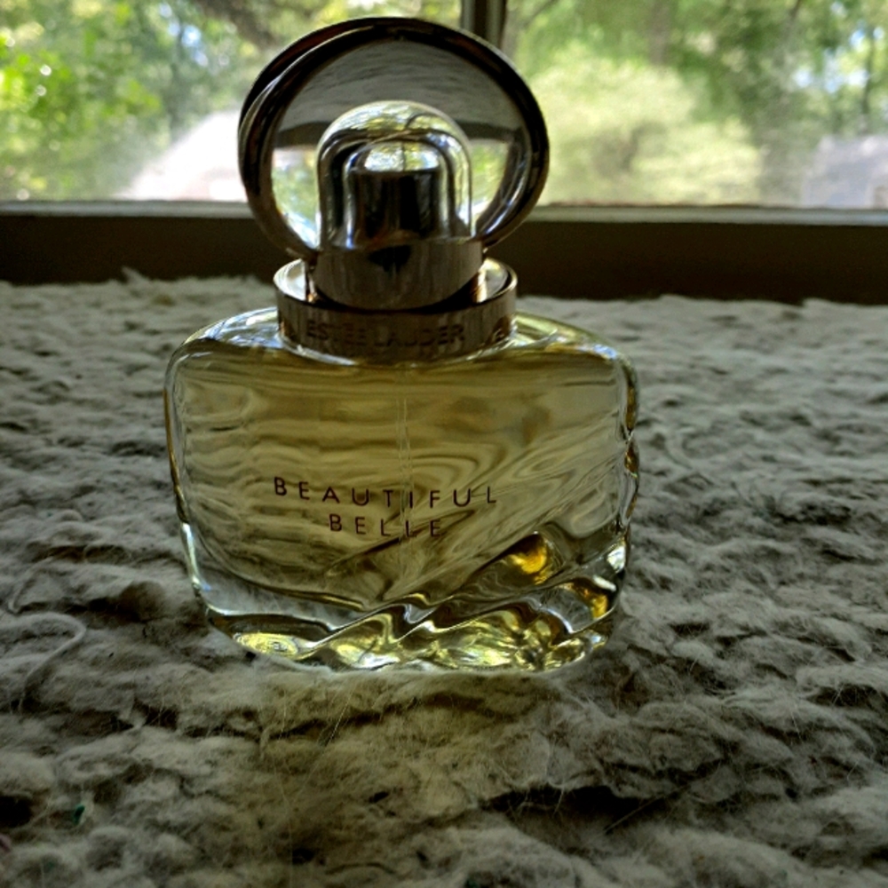 Estee Lauder Beautiful Belle Perfume